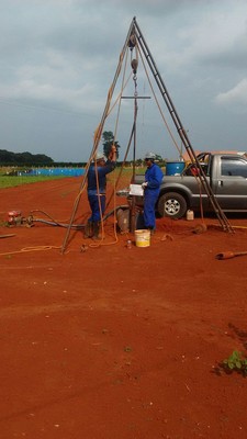 Sondagem a percussão com determinação de spt